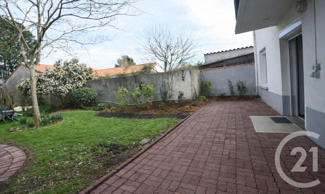 Appartement T3 &agrave; louer - 3 pi&egrave;ces - 40,73 m2 - Reze - 44 - PAYS-DE-LOIRE