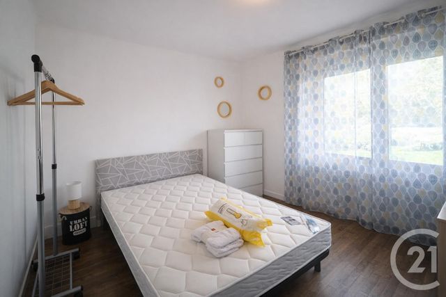 Appartement T3 &agrave; louer - 3 pi&egrave;ces - 40,73 m2 - Reze - 44 - PAYS-DE-LOIRE