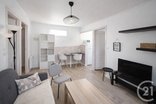 Appartement T3 &agrave; louer - 3 pi&egrave;ces - 40,73 m2 - Reze - 44 - PAYS-DE-LOIRE