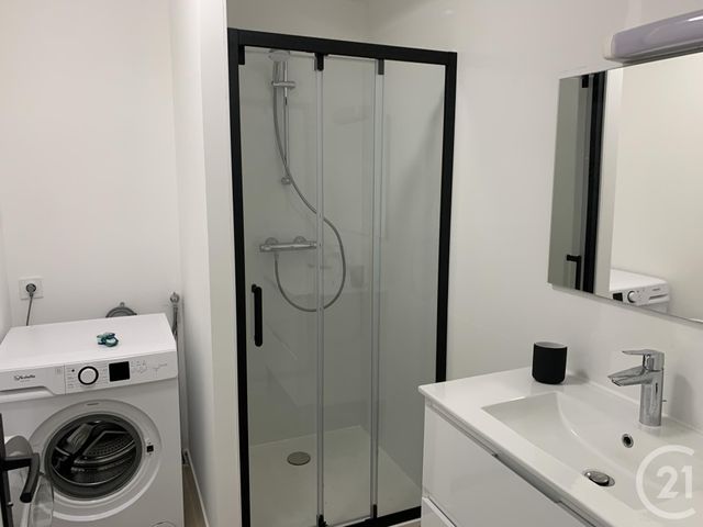 Appartement T5 &agrave; louer - 5 pi&egrave;ces - 82 m2 - Nantes - 44 - PAYS-DE-LOIRE