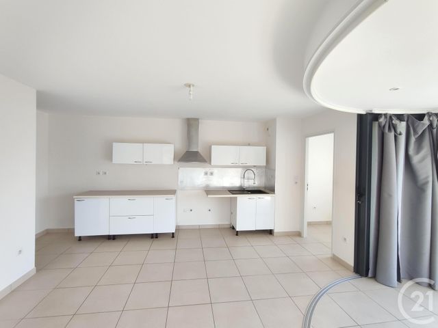 Appartement T3 &agrave; louer - 3 pi&egrave;ces - 72,69 m2 - Nantes - 44 - PAYS-DE-LOIRE
