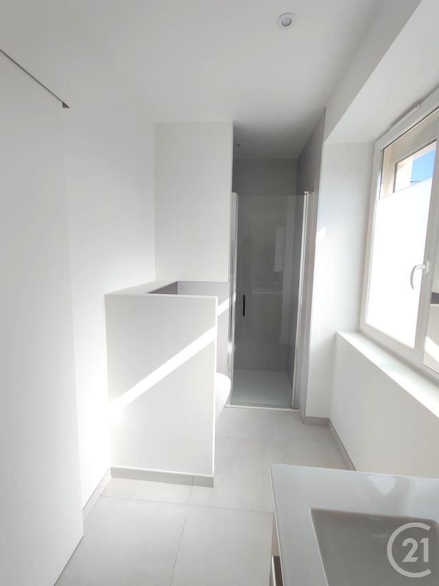 Maison &agrave; louer - 4 pi&egrave;ces - 67 m2 - Nantes - 44 - PAYS-DE-LOIRE