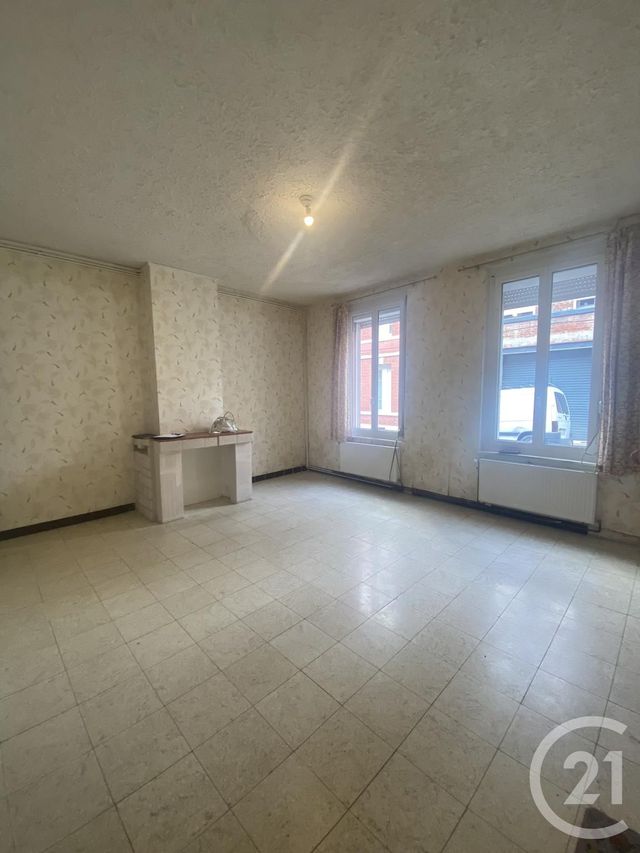 Appartement F2 &agrave; vendre - 2 pi&egrave;ces - 51,21 m2 - St Quentin - 02 - PICARDIE