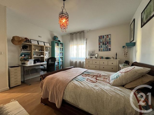 Maison à vendre - 6 pièces - 177 m2 - St Quentin - 02 - PICARDIE