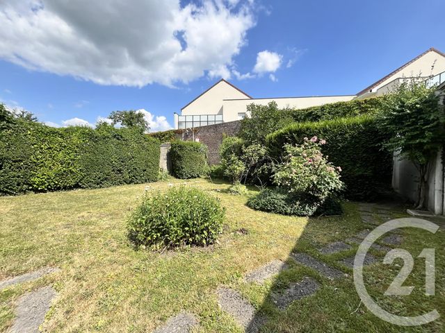 Maison à vendre - 9 pièces - 210 m2 - St Quentin - 02 - PICARDIE