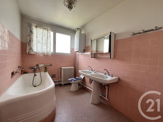 Maison à vendre - 9 pièces - 210 m2 - St Quentin - 02 - PICARDIE