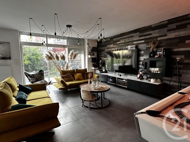 Maison à vendre - 7 pièces - 220 m2 - St Quentin - 02 - PICARDIE