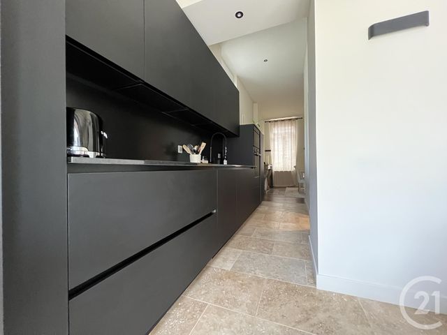 Maison à vendre - 7 pièces - 210 m2 - St Quentin - 02 - PICARDIE