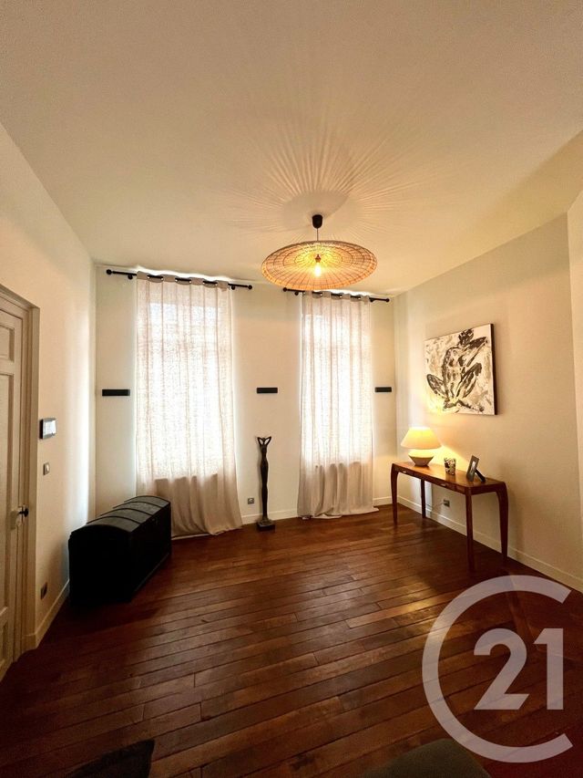 Maison à vendre - 7 pièces - 210 m2 - St Quentin - 02 - PICARDIE