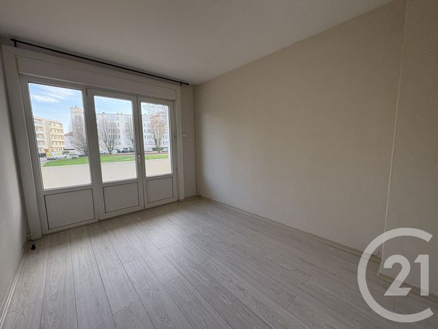 Appartement &agrave; vendre - 4 pi&egrave;ces - 93,50 m2 - St Quentin - 02 - PICARDIE