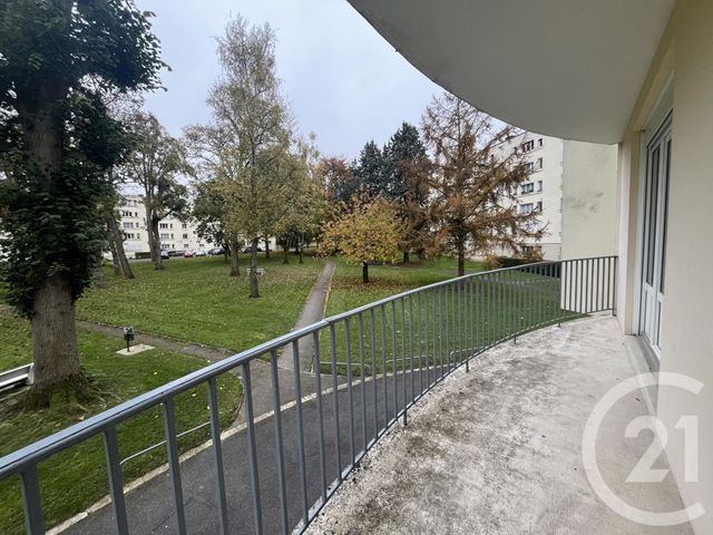 Appartement à vendre - 4 pièces - 93,50 m2 - St Quentin - 02 - PICARDIE