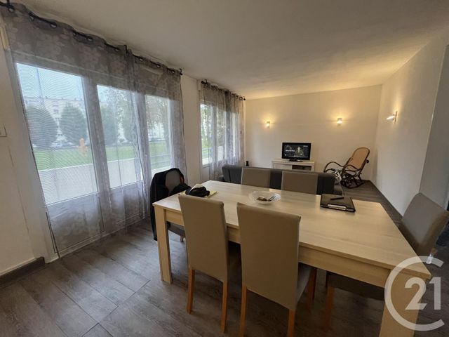 Appartement à vendre - 4 pièces - 93,50 m2 - St Quentin - 02 - PICARDIE
