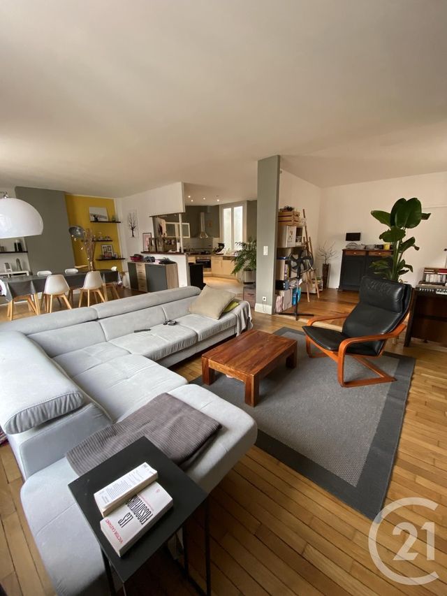 Appartement F5 à vendre - 5 pièces - 141,56 m2 - St Quentin - 02 - PICARDIE