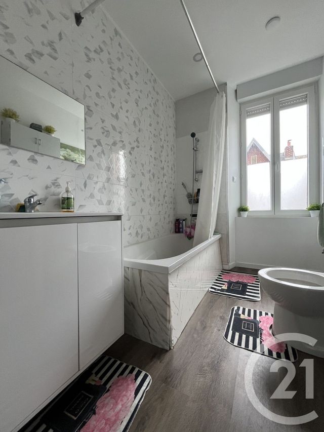 Maison à vendre - 5 pièces - 138,21 m2 - St Quentin - 02 - PICARDIE