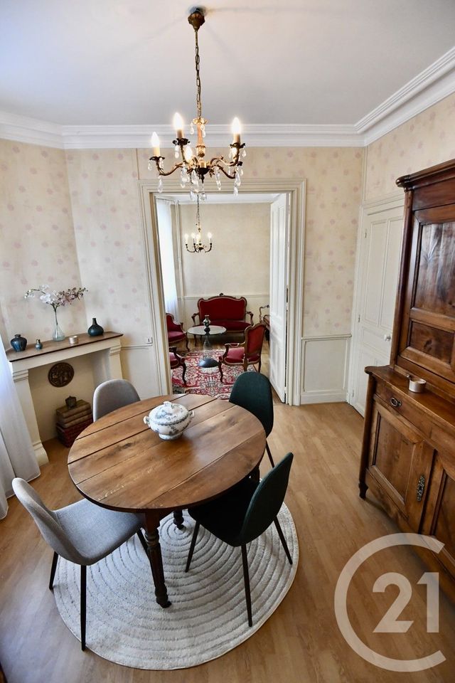 Maison à vendre - 7 pièces - 150 m2 - St Quentin - 02 - PICARDIE