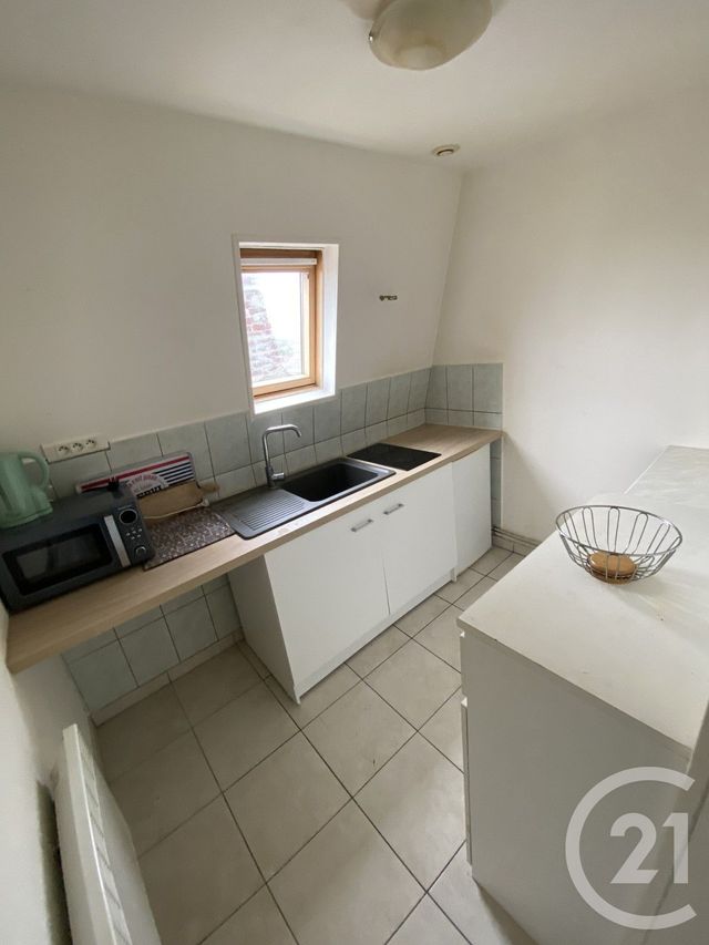 Appartement F1 bis à louer - 2 pièces - 29,87 m2 - St Quentin - 02 - PICARDIE