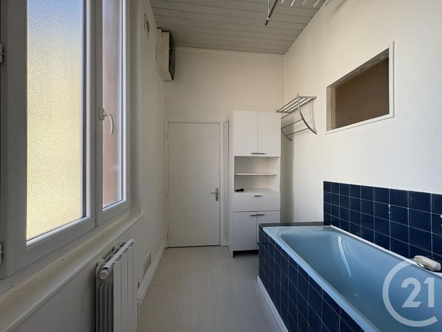 Appartement F2 à louer - 2 pièces - 38,67 m2 - St Quentin - 02 - PICARDIE