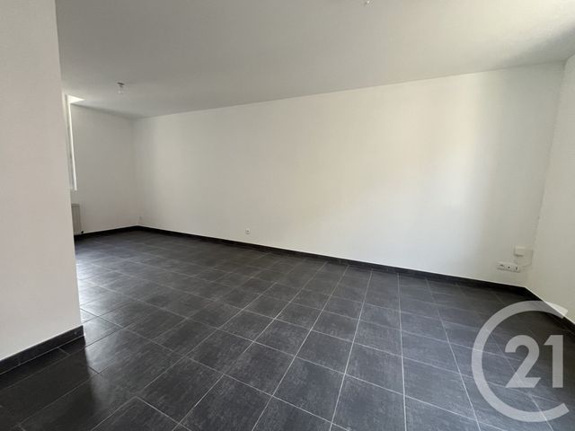 Maison à vendre - 5 pièces - 67,22 m2 - St Quentin - 02 - PICARDIE