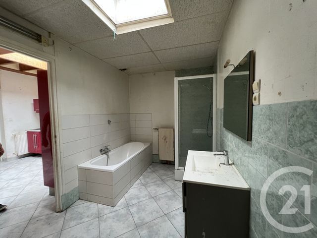 Maison à vendre - 4 pièces - 119,75 m2 - St Quentin - 02 - PICARDIE
