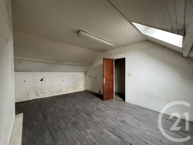 Maison à vendre - 4 pièces - 119,75 m2 - St Quentin - 02 - PICARDIE