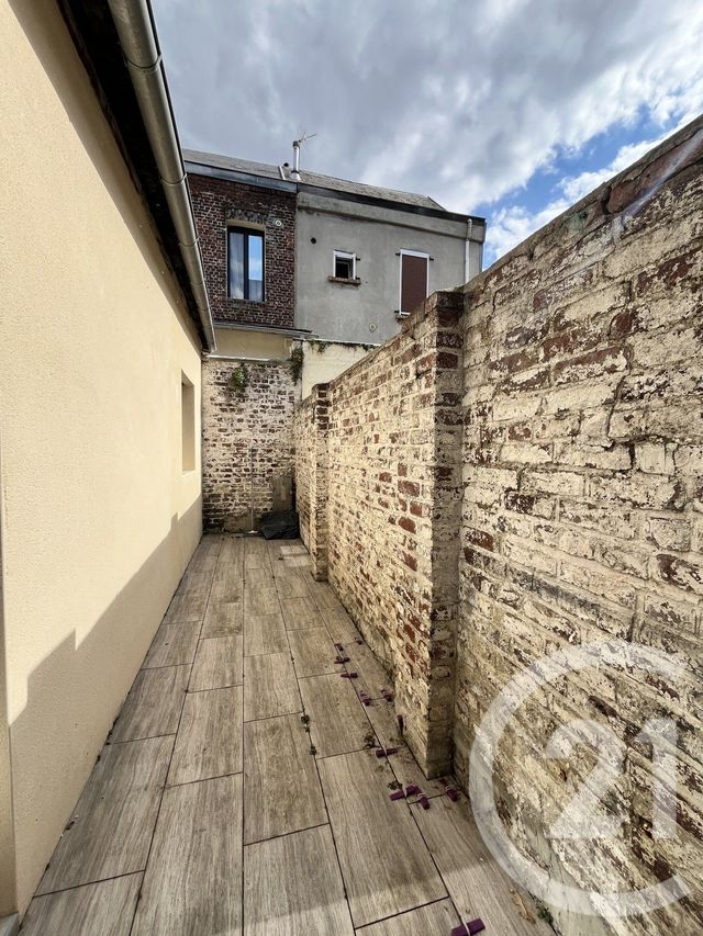 Maison à vendre - 5 pièces - 78 m2 - St Quentin - 02 - PICARDIE