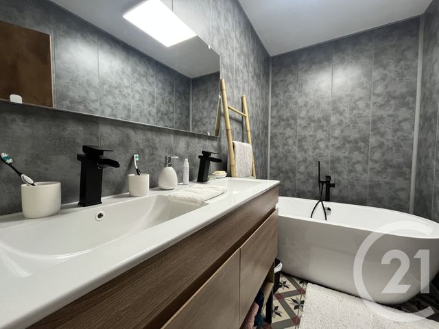 Maison à vendre - 4 pièces - 62,05 m2 - St Quentin - 02 - PICARDIE