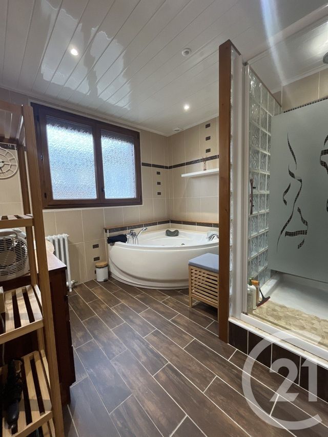 Maison à vendre - 6 pièces - 140,56 m2 - St Quentin - 02 - PICARDIE