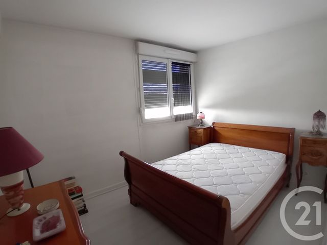 Appartement F4 &agrave; vendre - 5 pi&egrave;ces - 80,45 m2 - St Quentin - 02 - PICARDIE