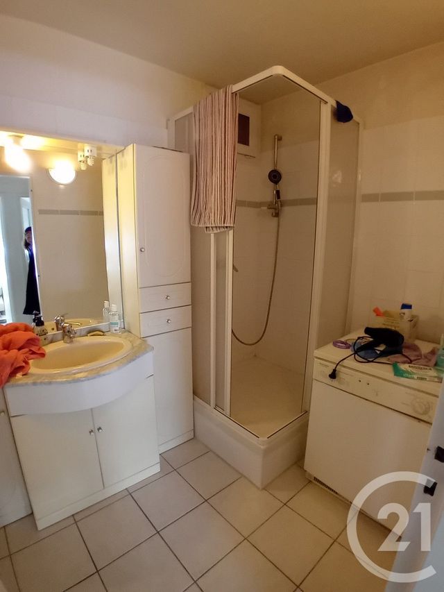 Appartement F4 &agrave; vendre - 5 pi&egrave;ces - 80,45 m2 - St Quentin - 02 - PICARDIE