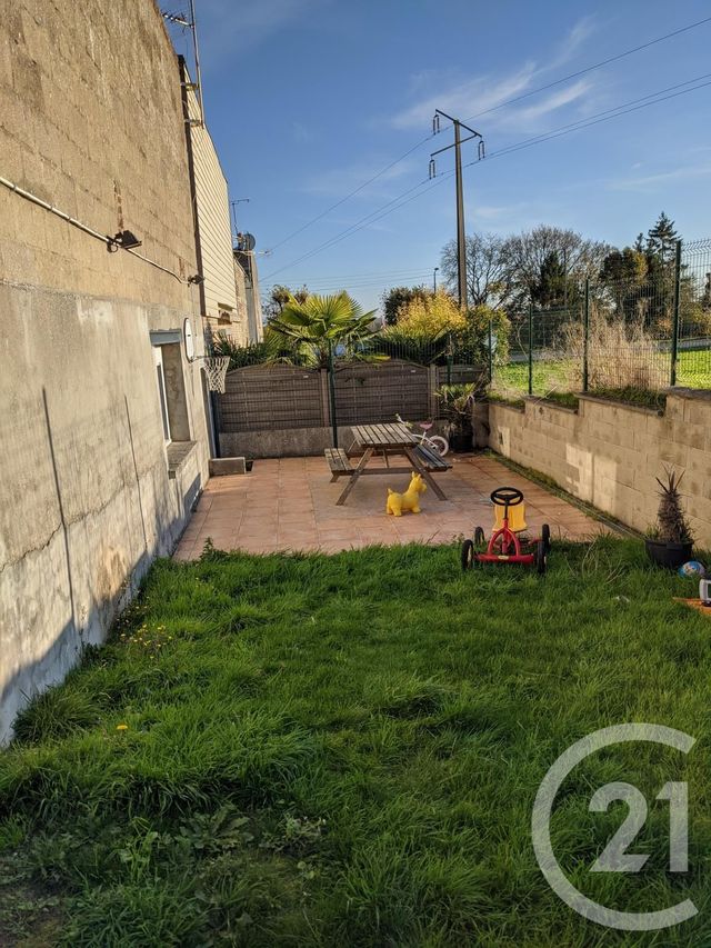 Maison à vendre - 4 pièces - 163 m2 - St Quentin - 02 - PICARDIE