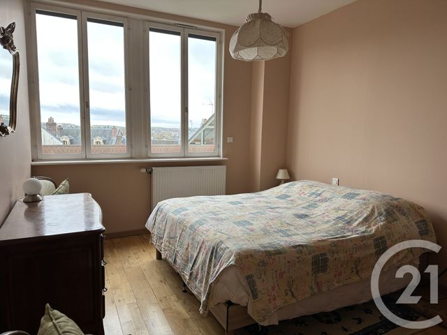 Appartement à vendre - 5 pièces - 120 m2 - St Quentin - 02 - PICARDIE