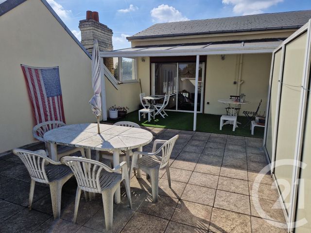 Appartement à vendre - 5 pièces - 120 m2 - St Quentin - 02 - PICARDIE