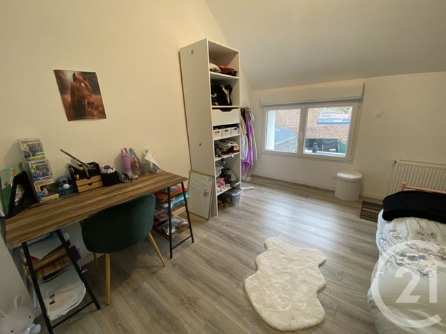 Maison à louer - 4 pièces - 81,95 m2 - Neuville St Amand - 02 - PICARDIE