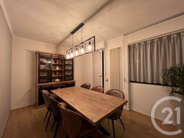 Appartement F4 &agrave; vendre - 6 pi&egrave;ces - 101,59 m2 - St Quentin - 02 - PICARDIE