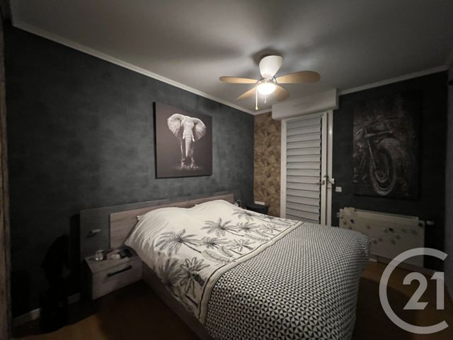 Appartement F4 &agrave; vendre - 6 pi&egrave;ces - 101,59 m2 - St Quentin - 02 - PICARDIE