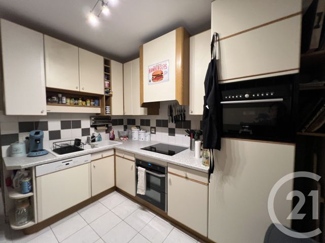 Appartement F4 &agrave; vendre - 6 pi&egrave;ces - 101,59 m2 - St Quentin - 02 - PICARDIE