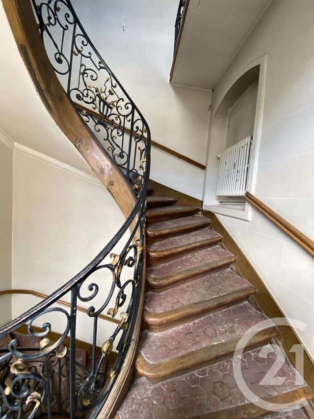 Appartement F3 à louer - 3 pièces - 80,28 m2 - St Quentin - 02 - PICARDIE