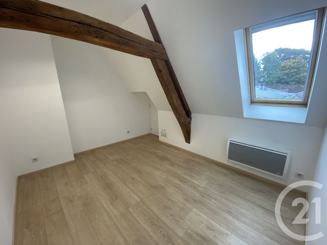 Appartement F3 à louer - 3 pièces - 80,28 m2 - St Quentin - 02 - PICARDIE