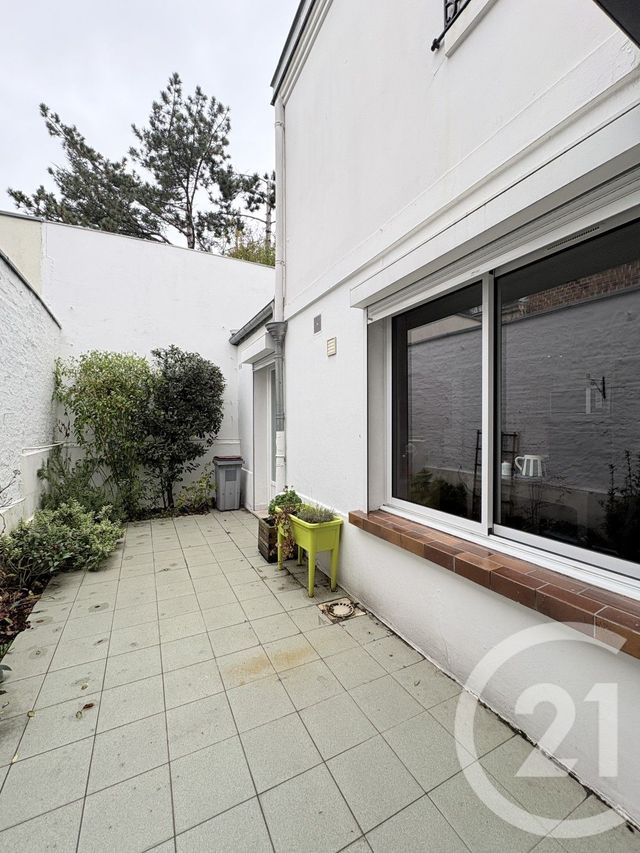 Maison à vendre - 6 pièces - 175 m2 - St Quentin - 02 - PICARDIE