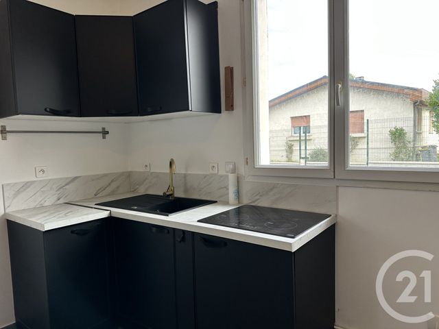 Maison à louer - 3 pièces - 55 m2 - Rouvroy - 02 - PICARDIE