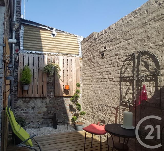 Maison &agrave; louer - 3 pi&egrave;ces - 48 m2 - St Quentin - 02 - PICARDIE