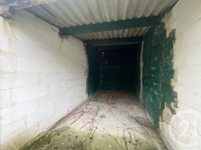 Parking &agrave; vendre - 159 m2 - St Quentin - 02 - PICARDIE