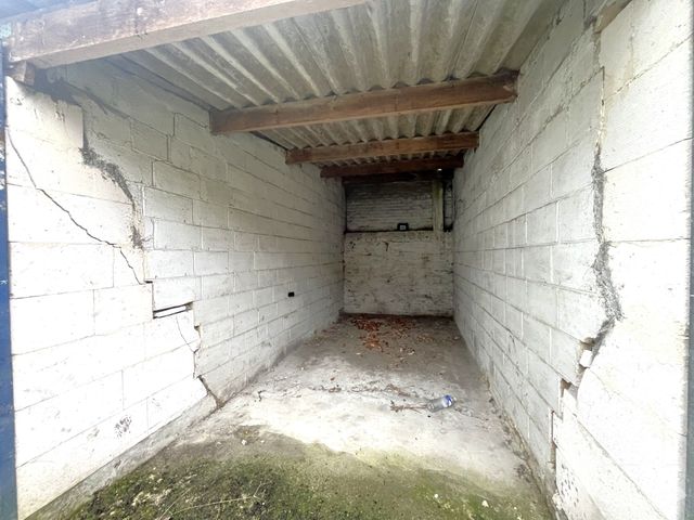 Parking &agrave; vendre - 159 m2 - St Quentin - 02 - PICARDIE