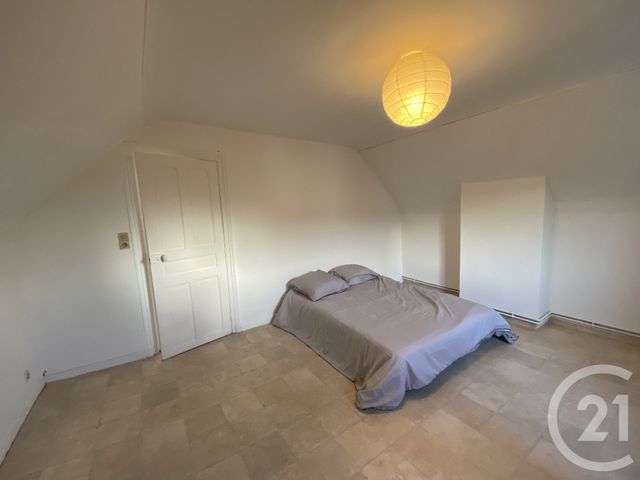 Maison &agrave; louer - 2 pi&egrave;ces - 67 m2 - St Quentin - 02 - PICARDIE