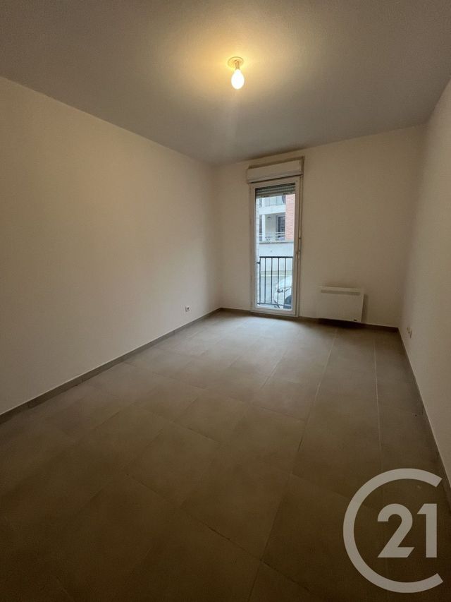 Appartement F2 &agrave; vendre - 2 pi&egrave;ces - 57,61 m2 - St Quentin - 02 - PICARDIE