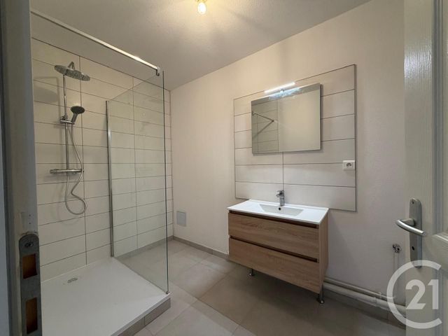 Appartement F2 &agrave; vendre - 2 pi&egrave;ces - 57,61 m2 - St Quentin - 02 - PICARDIE