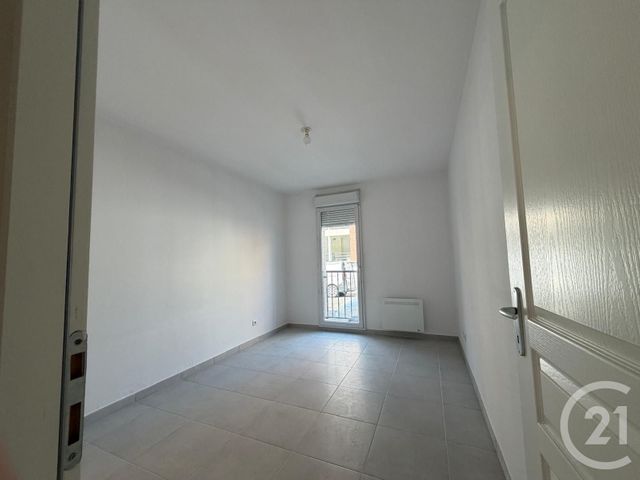 Appartement F2 &agrave; vendre - 2 pi&egrave;ces - 57,61 m2 - St Quentin - 02 - PICARDIE