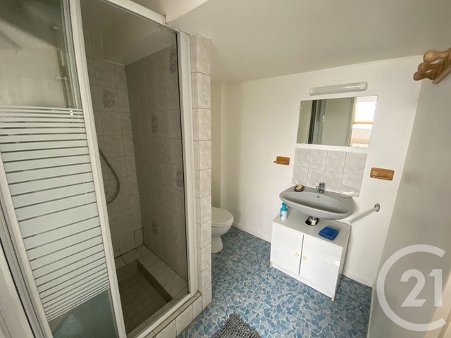 Appartement Studio &agrave; louer - 1 pi&egrave;ce - 27,15 m2 - St Quentin - 02 - PICARDIE