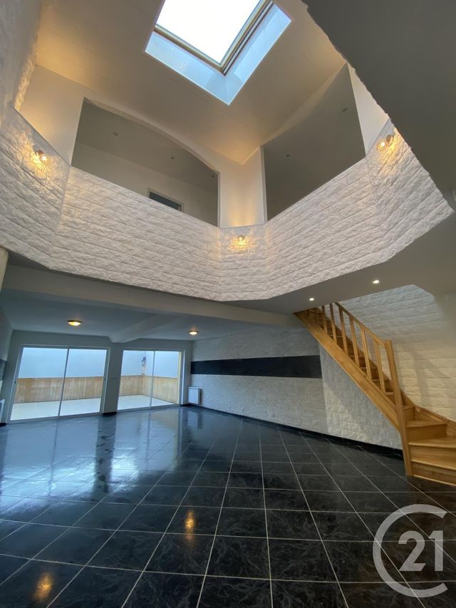 Maison &agrave; vendre - 7 pi&egrave;ces - 180 m2 - St Quentin - 02 - PICARDIE