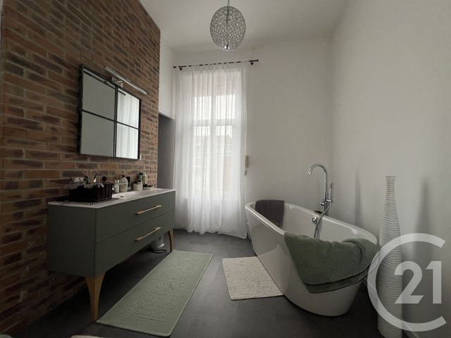 Maison &agrave; vendre - 8 pi&egrave;ces - 271,72 m2 - St Quentin - 02 - PICARDIE